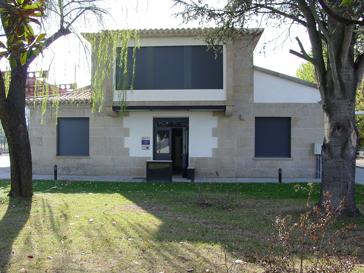 Reforma del edificio de la antigua aduana para sede de la Eurocidad Chaves - Verín